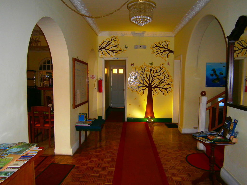 The Yellow House Hotel Quito Exterior photo